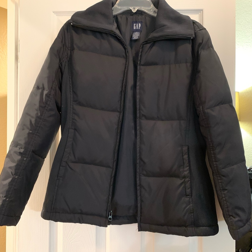 Navy Blue Gap Puffer Jacket